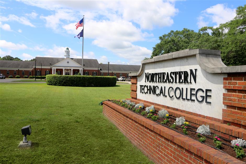 Northeastern Technical College campus sign